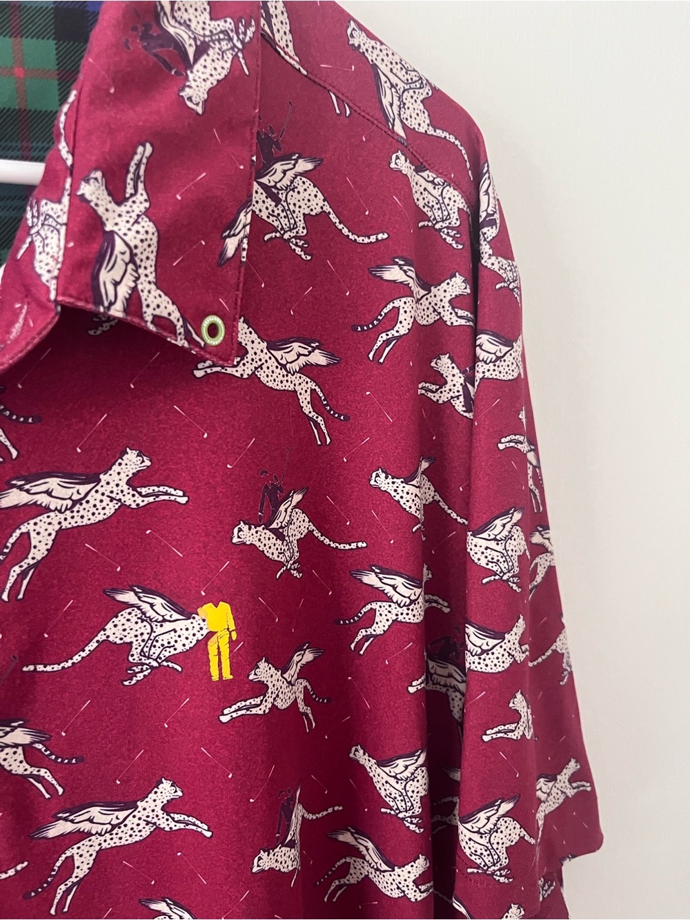 William Murray Golf Polo Men’s XL Red Here Kitty Kitty Flying Cheetah UPF 50+ - Picture 2 of 9